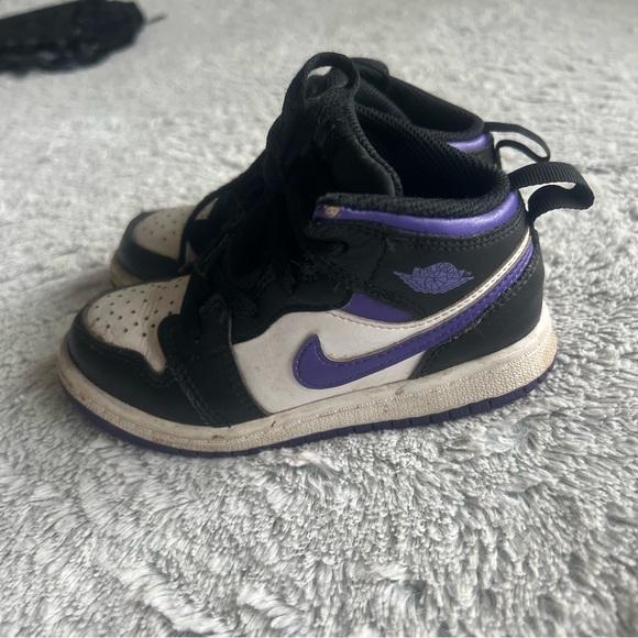 Jordan 1 Mid (TD) Toddlers Shoes Black- size  9C - Picture 3 of 10